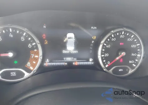 2021 Jeep Renegade Latitude Fwd из США, поврежденный, VIN ZACNJCBB4MPN26373